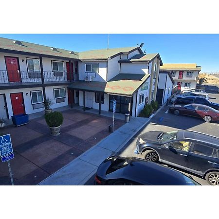 Hotel Avenida Victorville I 15 Exteriér fotografie